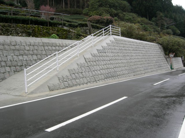 道路擁壁2