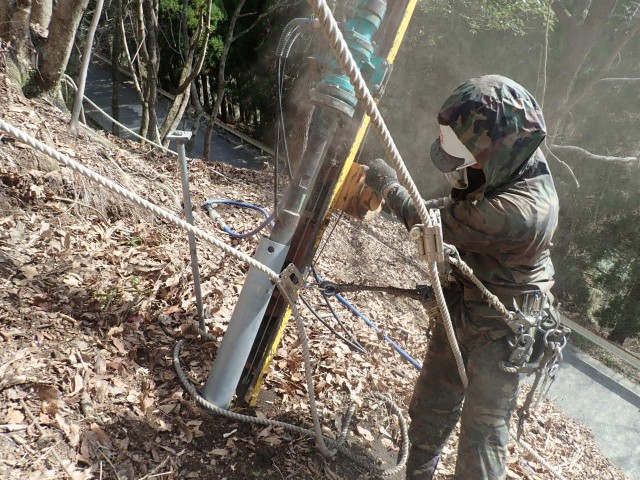 2.ブレイクアンカー削孔