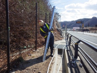 2.支柱建て込み